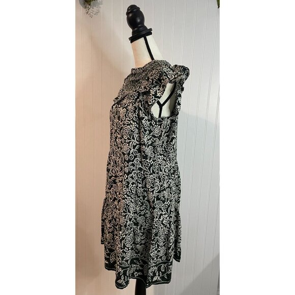 Loft Floral Black & White Dress With Ruffled Sleeves Size PL 100%Viscose - Picture 4 of 15